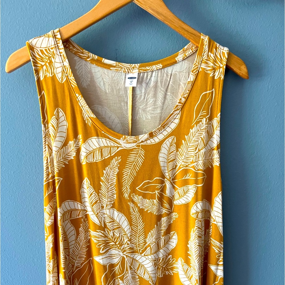Old Navy Tank